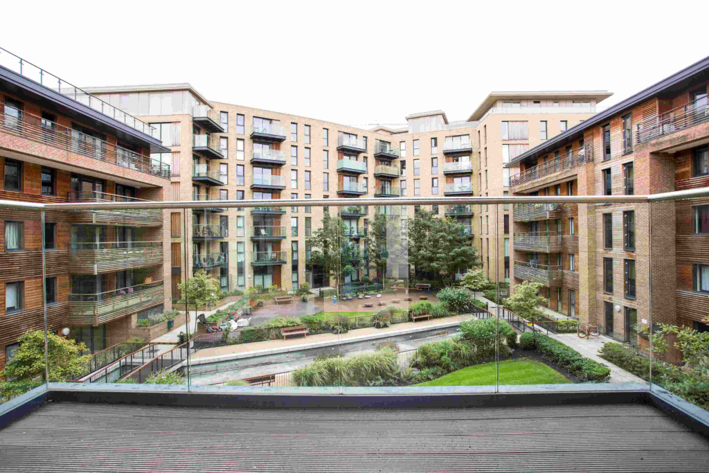 Rooms for rent in London